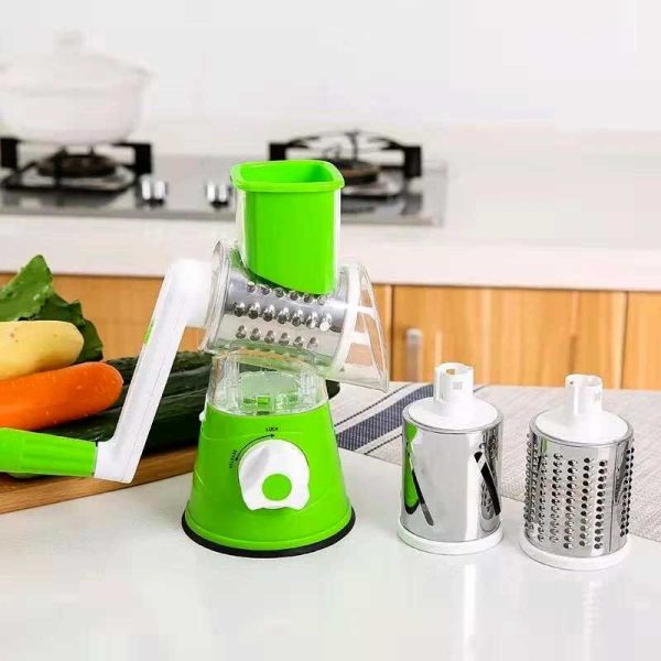 Kitchen & Dining